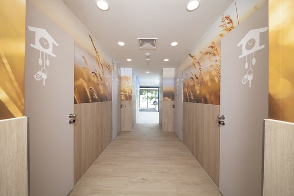 Mietb�der Sanit�rgeb�ude 2