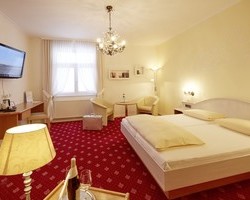 Hotel-Restaurant Lindenhof  (Br�unlingen)